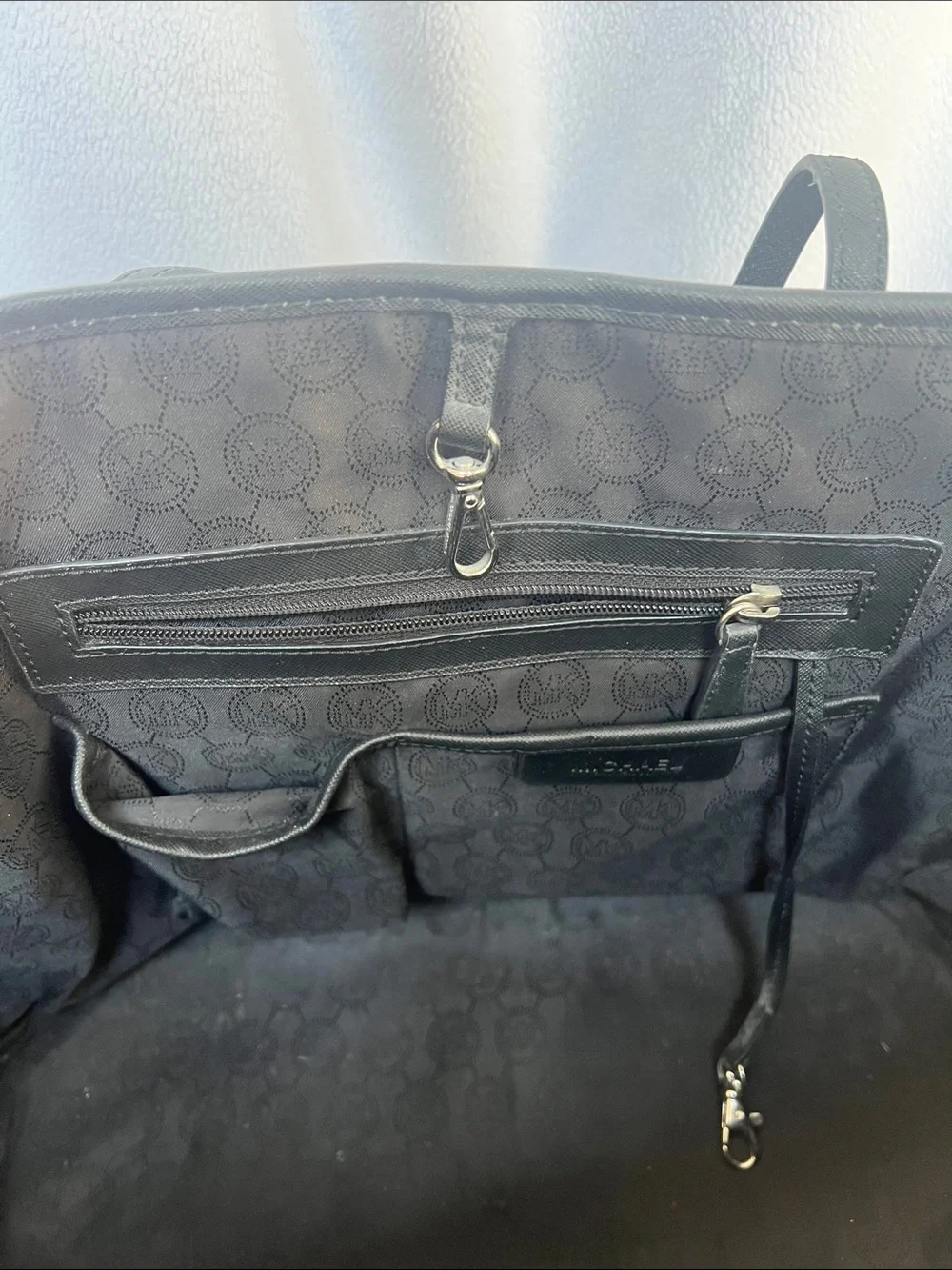 Michael Kors Jet Set Studded Travel Tote Black